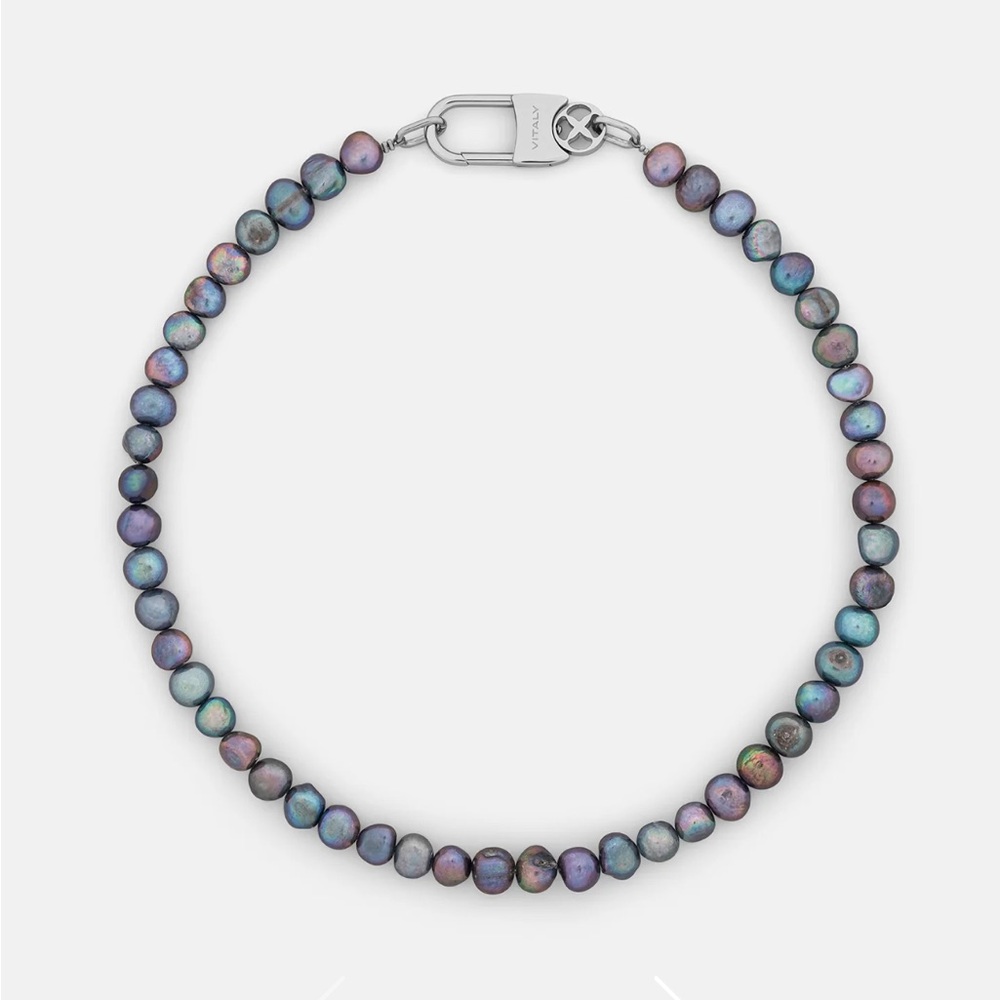 NWOT Vitaly Midnight pearl necklace